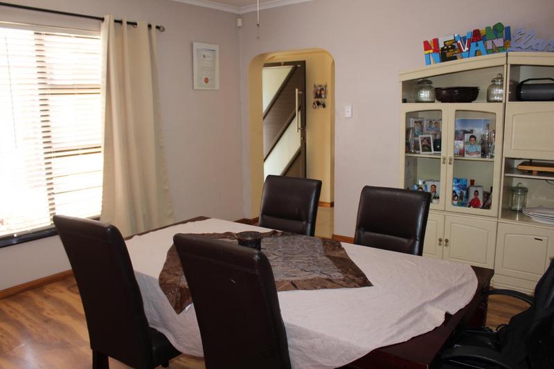 3 Bedroom Property for Sale in Glen Lilly Western Cape